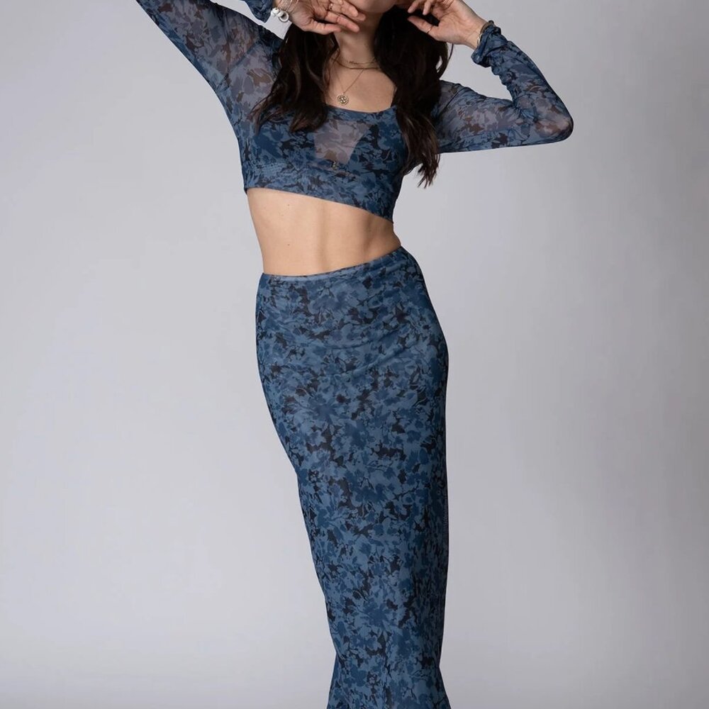 MESH GET TOGETHER MAXI SKIRT Stillwater LA small